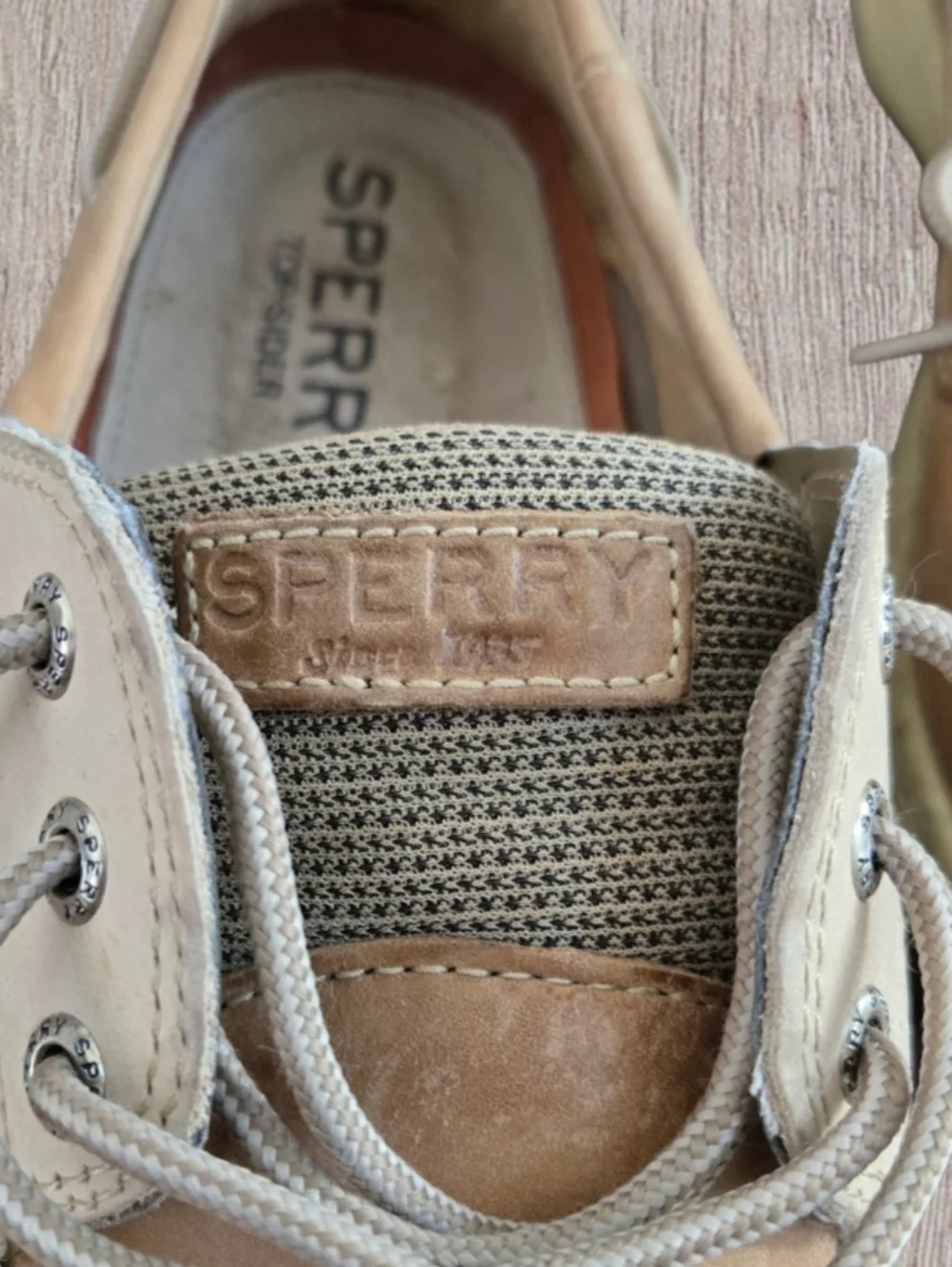Sperry Billfish 3-eye Boat Shoes Tan Sz 11 Coastal Nautical Comfort Loafers